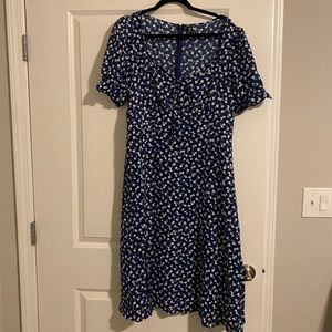 Brand New Sweetheart Neck Puff Sleeve Split Thigh Dress